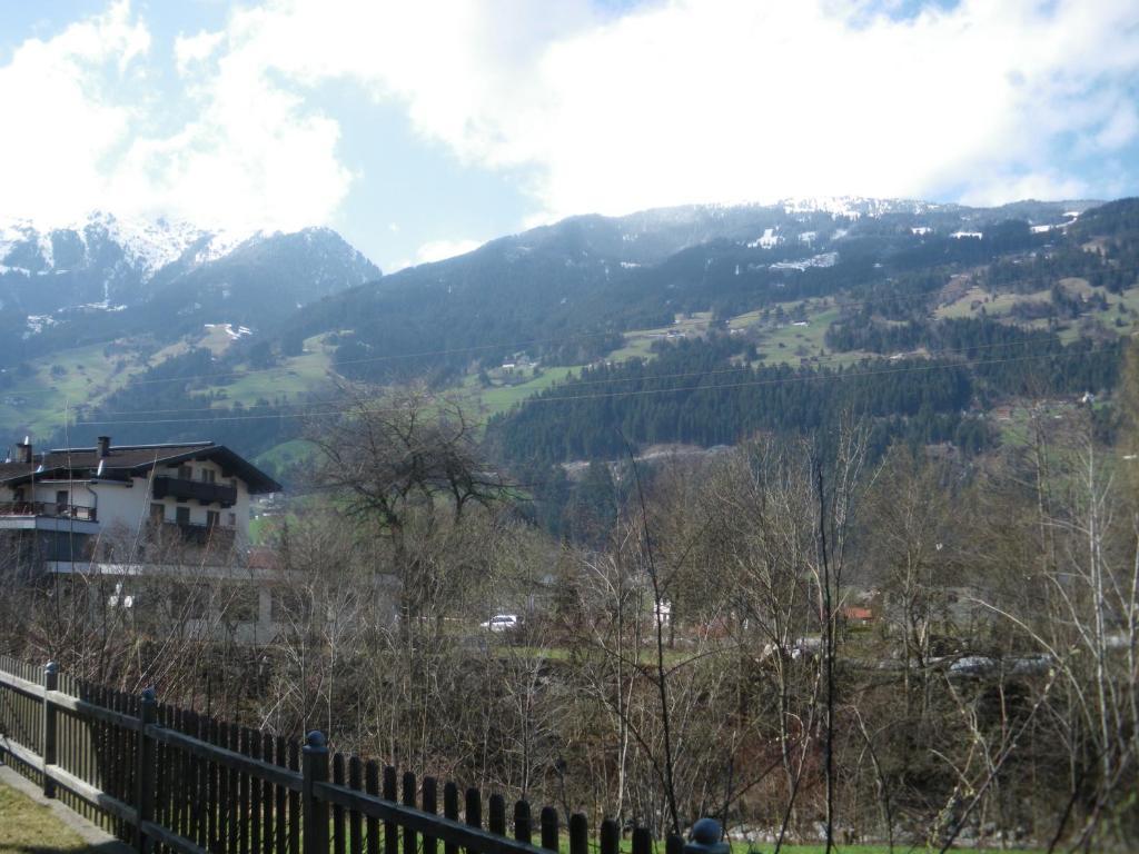 Haus Peter Schiestl Apartment Zell am Ziller Ngoại thất bức ảnh