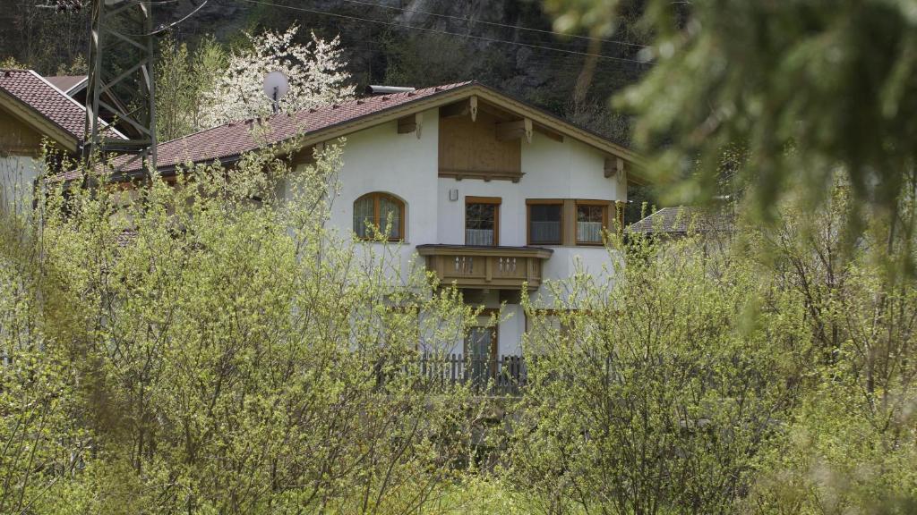 Haus Peter Schiestl Apartment Zell am Ziller Ngoại thất bức ảnh